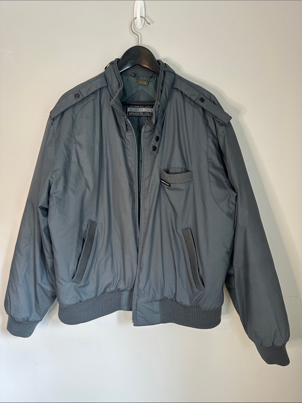 Vintage Gray Thick Member's Only Jacket in Great Condition